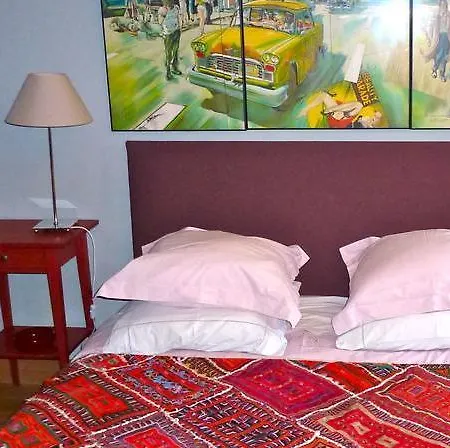 Appart Batignolles/terrasse Apartment *
