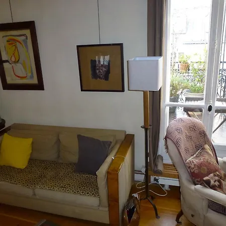 Appart Batignolles/terrasse Apartment *